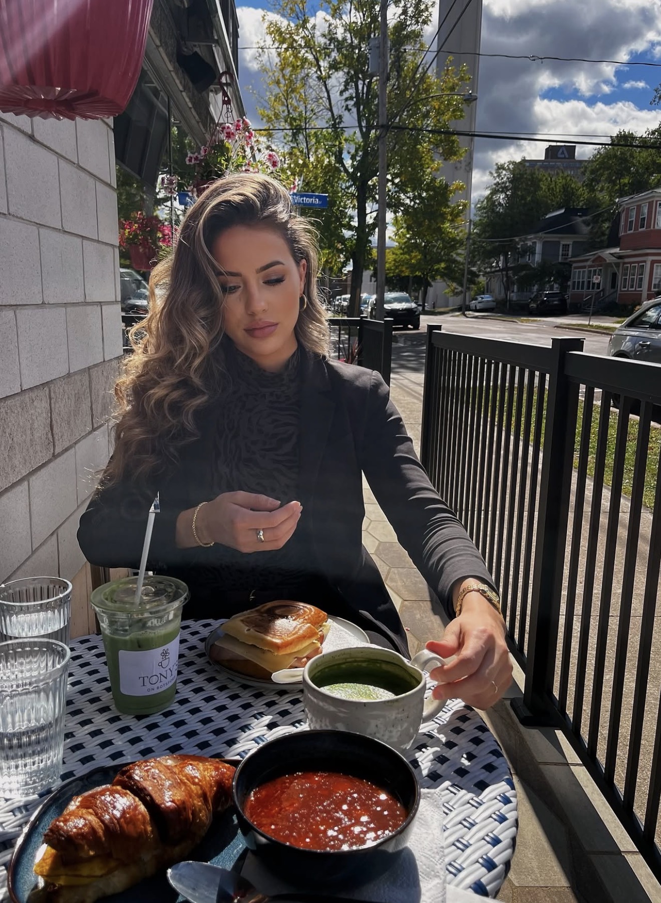 Menus that travel further than the room — extra frame 8